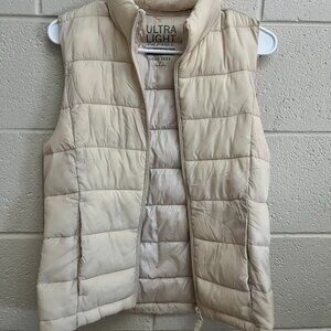 Lightweight Puffy Vest